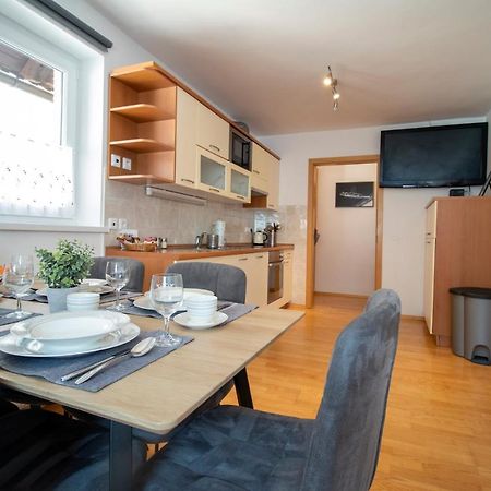 Apartments Pod Bregom كْرانْيِسكا غورا المظهر الخارجي الصورة